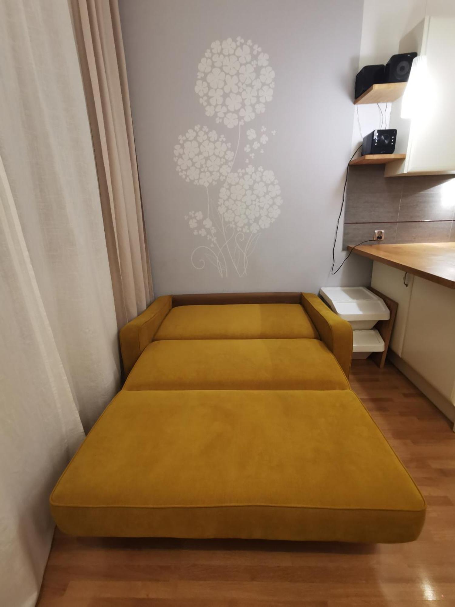 Cozy Spacious Apartment With Balcony Krasków Εξωτερικό φωτογραφία