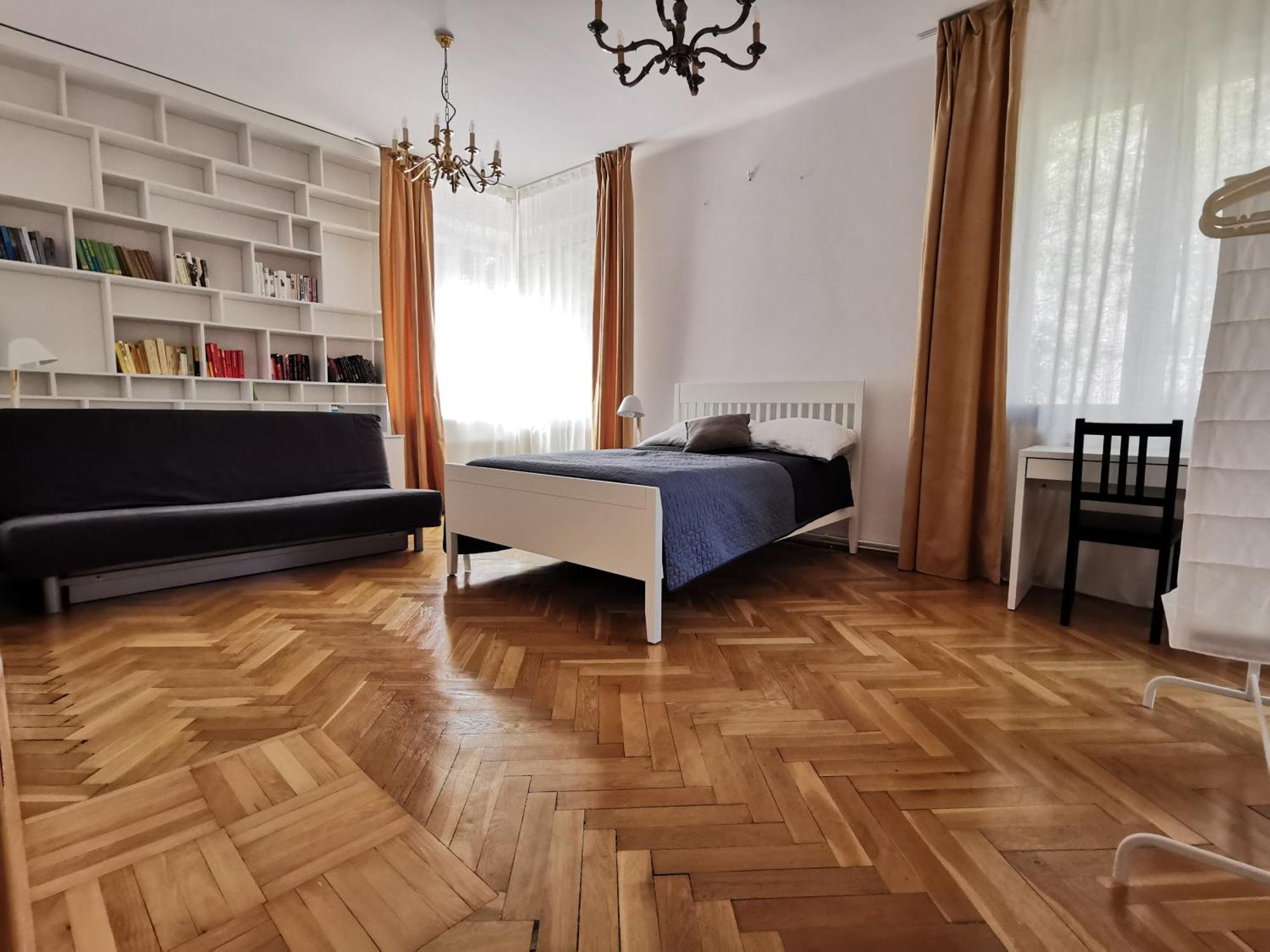Cozy Spacious Apartment With Balcony Krasków Εξωτερικό φωτογραφία